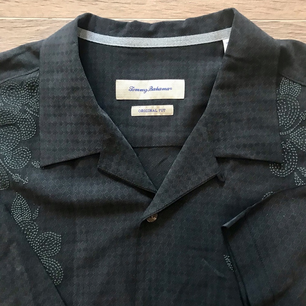 Tommy Bahama shirt